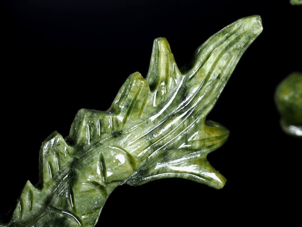 サーペンティン 蛇紋石 龍彫刻置物 玉持ち龍神 天然石