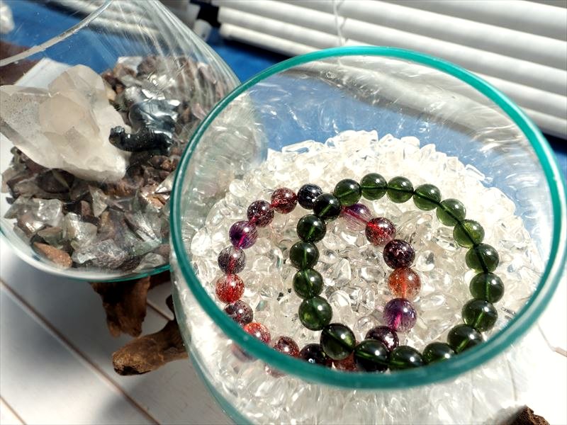 光沢のある石のインテリアオブジェ ☆世界に1つだけのガラスオブジェ☆デンバー展示会商品