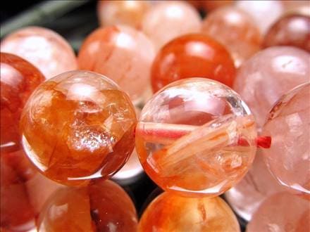 赤水晶 レッドクリスタル レッドガーデン レッドファントム ビーズ連 連材