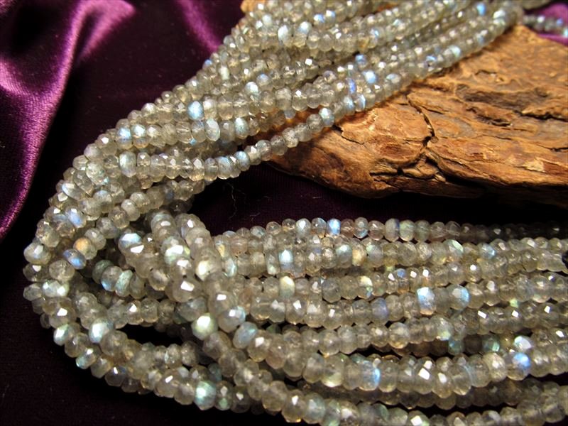 ラブラドライト