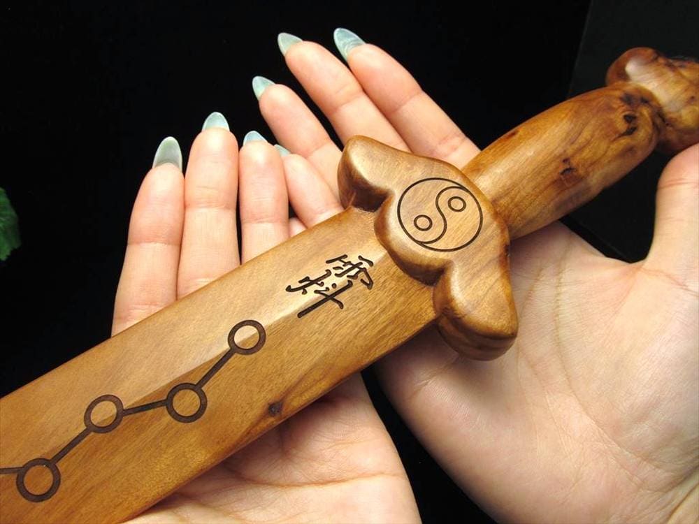 宝剣 法剣 風水 白檀 サンダルウッド 北斗七星剣