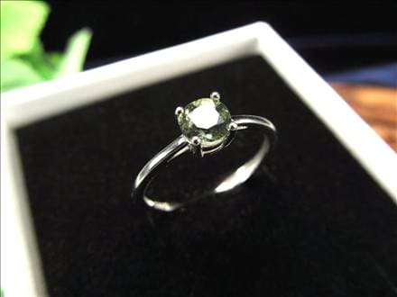 リング アクセサリー 隕石 モルダバイト 指輪