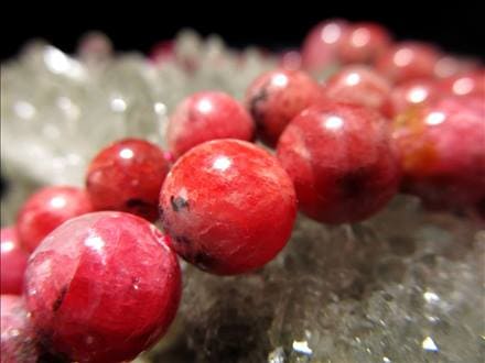 ロードナイト 薔薇輝石 Rhodonite ビーズ 一連