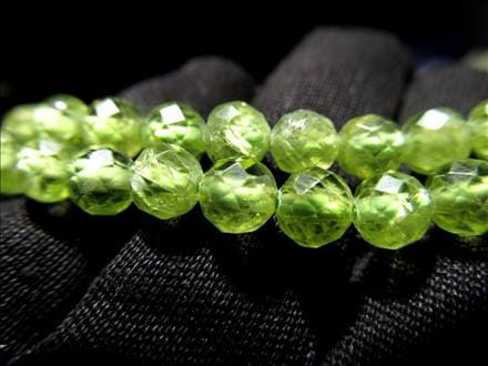 ペリドット 橄欖石 Peridot ビーズ カット