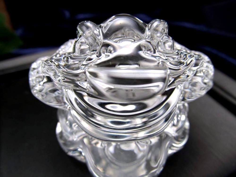 クリスタルガラス 置物 透明 銭蛙 瑞獣