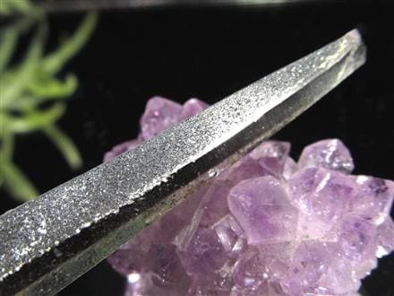 ヘマタイトオンクォーツ 赤鉄鉱共生水晶 ヘマタイト 原石 ポイント