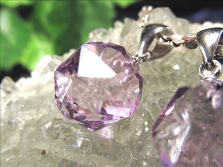 ラベンダーアメジスト 紫水晶 スターカット ペンダントトップ Silver925