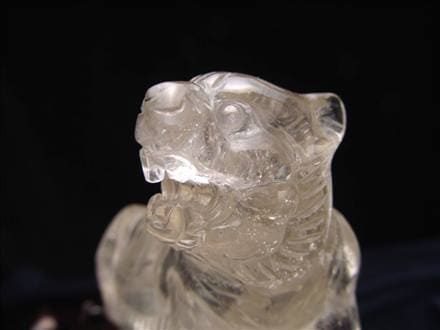 彫刻置物