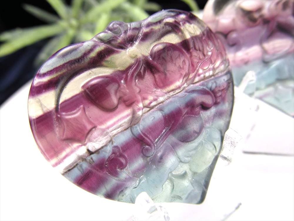 フローライト 蛍石 タンブル カービング お守り