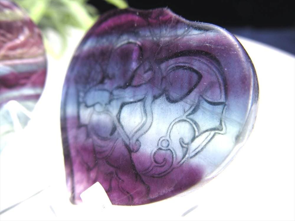 フローライト 蛍石 タンブル カービング お守り