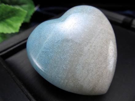 トロレアイトインクォーツ トロール石 丸玉 置物 スフィア