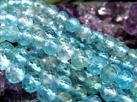 スカイアパタイト,アパタイト,燐灰石,カット,ビーズ連,連材