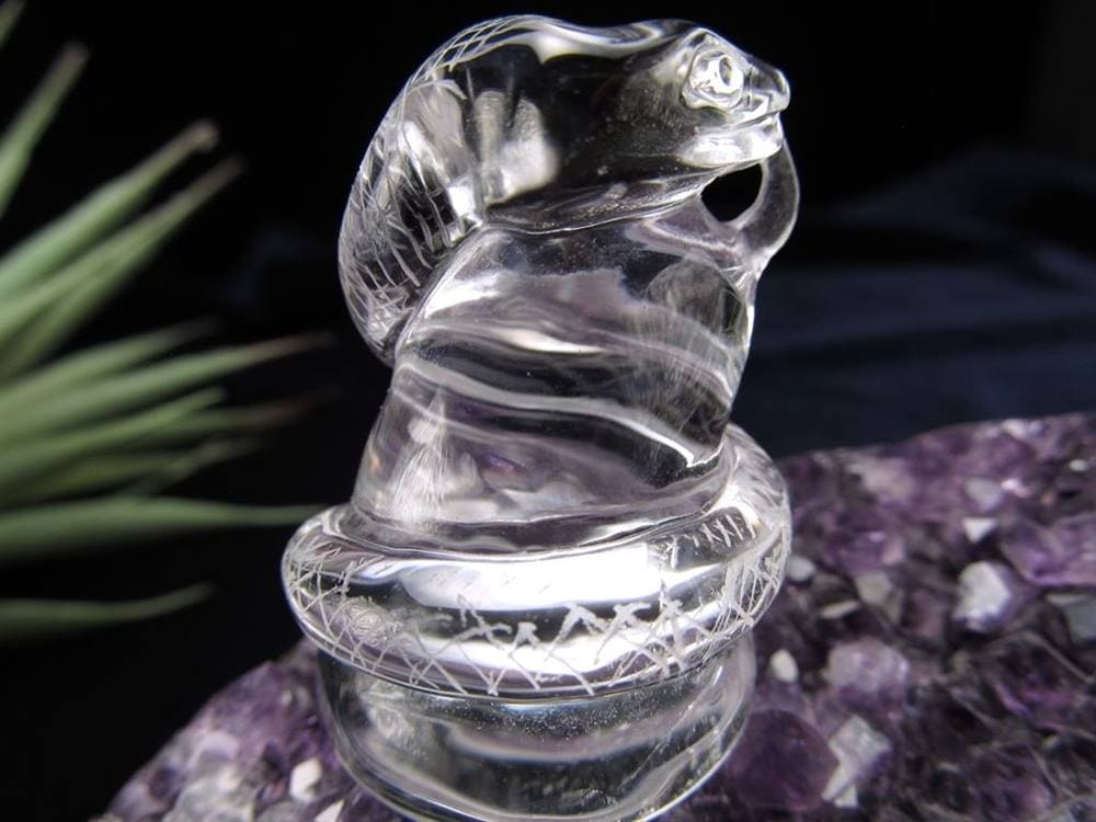 天然水晶 白蛇彫刻 置物 縁起物 ブラジル産