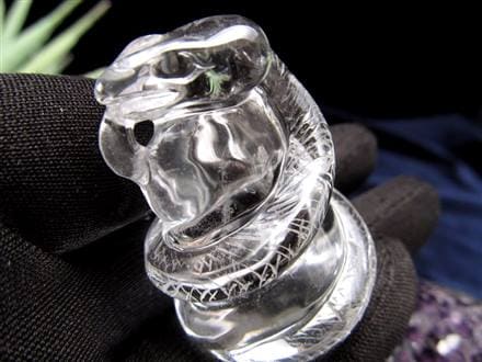 天然水晶 白蛇彫刻 置物 縁起物 ブラジル産