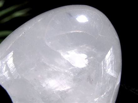 水晶 クリスタルエッグ 水晶たまご 天然石 彫刻置物