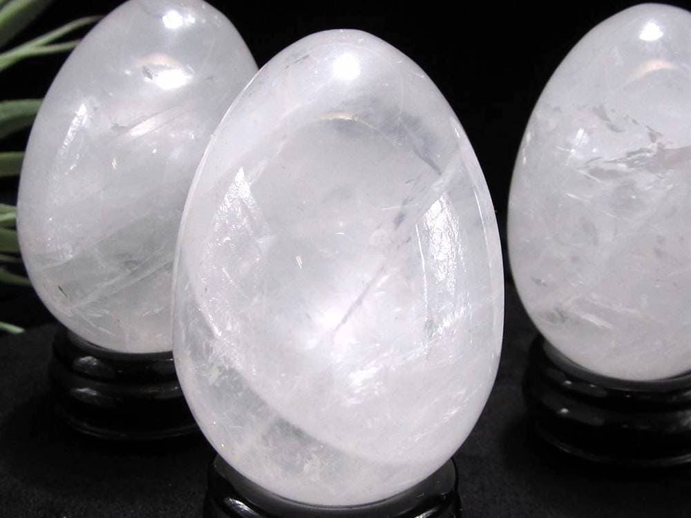 水晶 クリスタルエッグ 水晶たまご 天然石 彫刻置物