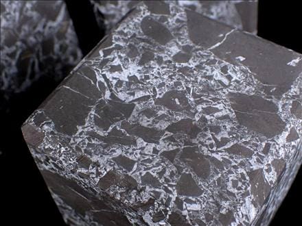 ノンポリッシュシュンガイト