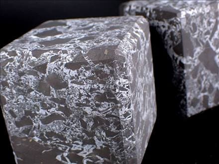 ノンポリッシュシュンガイト