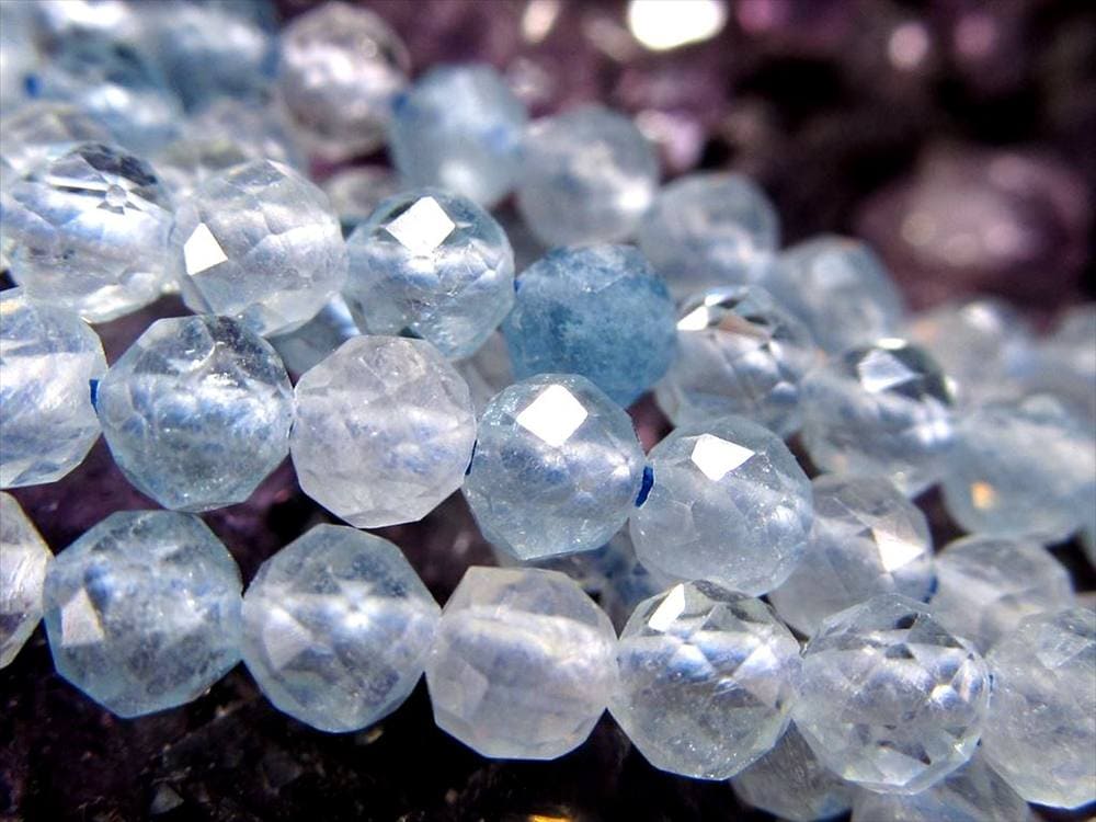 アクアマリン,ベリル,3月の誕生石,緑柱石,ビーズ連,連材