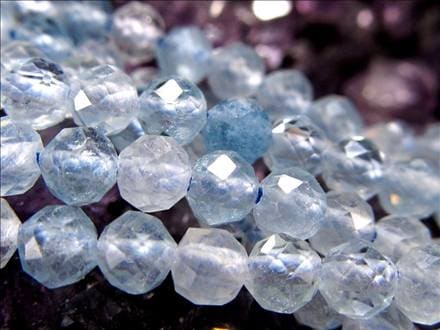 アクアマリン,ベリル,3月の誕生石,緑柱石,ビーズ連,連材