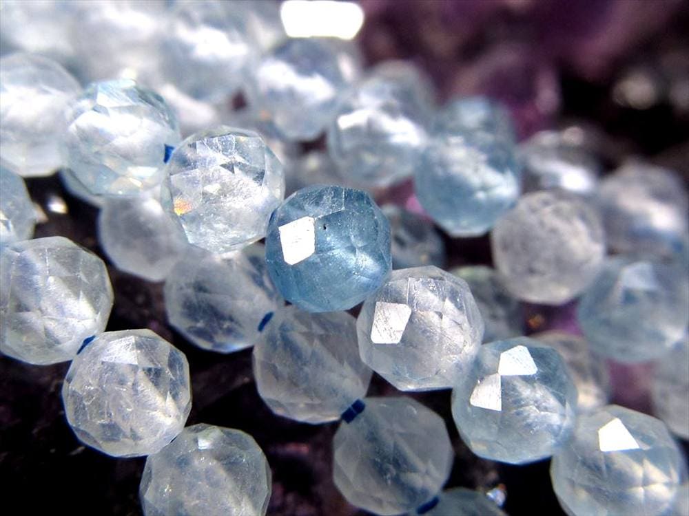 アクアマリン,ベリル,3月の誕生石,緑柱石,ビーズ連,連材