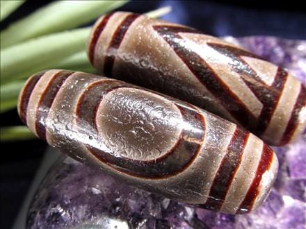 天珠,馬蹄痕天珠,至純天珠,瑪瑙,黒鳶赤紋