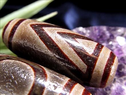 天珠,馬蹄痕天珠,至純天珠,瑪瑙,黒鳶赤紋