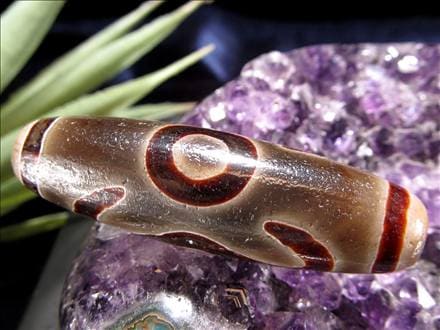 天珠,馬蹄痕天珠,至純天珠,瑪瑙,黒鳶赤紋