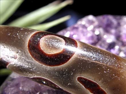 天珠,馬蹄痕天珠,至純天珠,瑪瑙,黒鳶赤紋