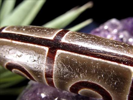 天珠,馬蹄痕天珠,至純天珠,瑪瑙,黒鳶赤紋