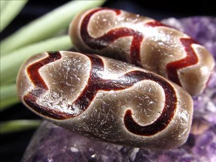 天珠,馬蹄痕天珠,至純天珠,瑪瑙,黒鳶赤紋