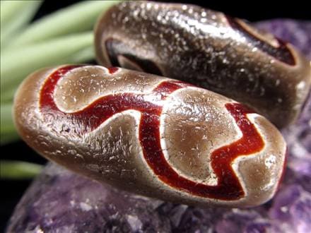 天珠,馬蹄痕天珠,至純天珠,瑪瑙,黒鳶赤紋