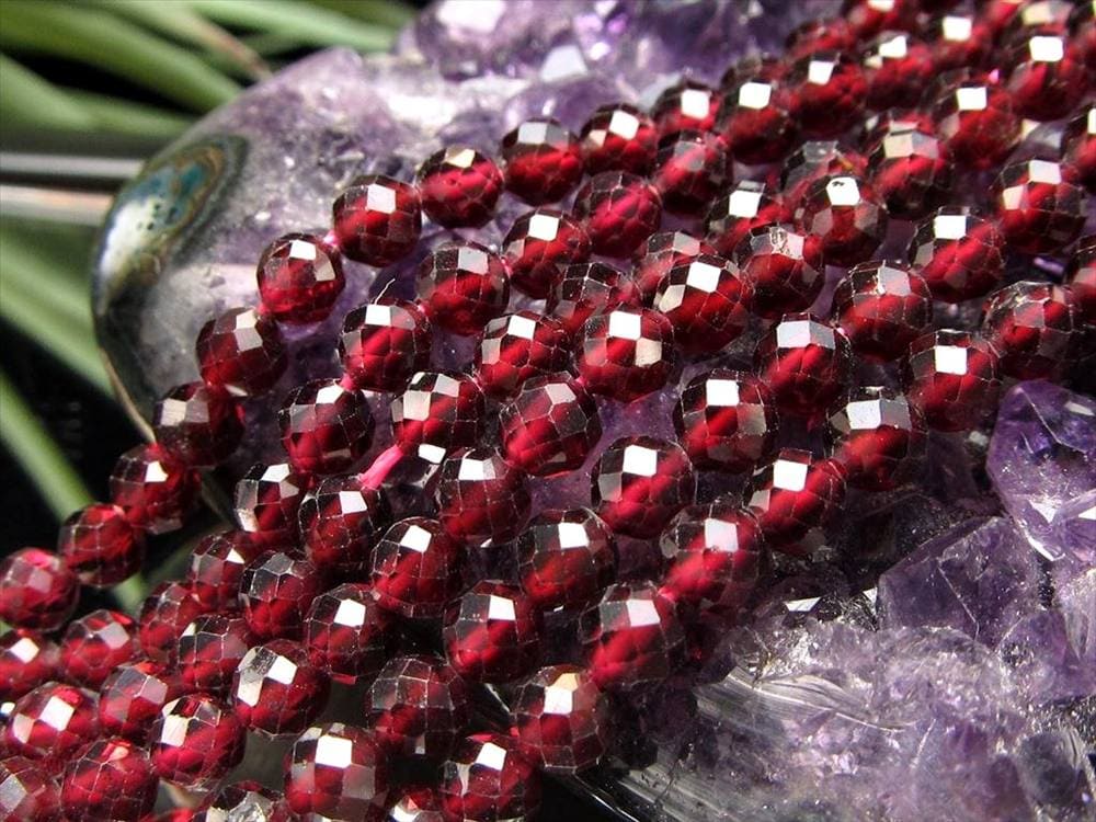 ガーネット,柘榴石,カット,ビーズ連,連材