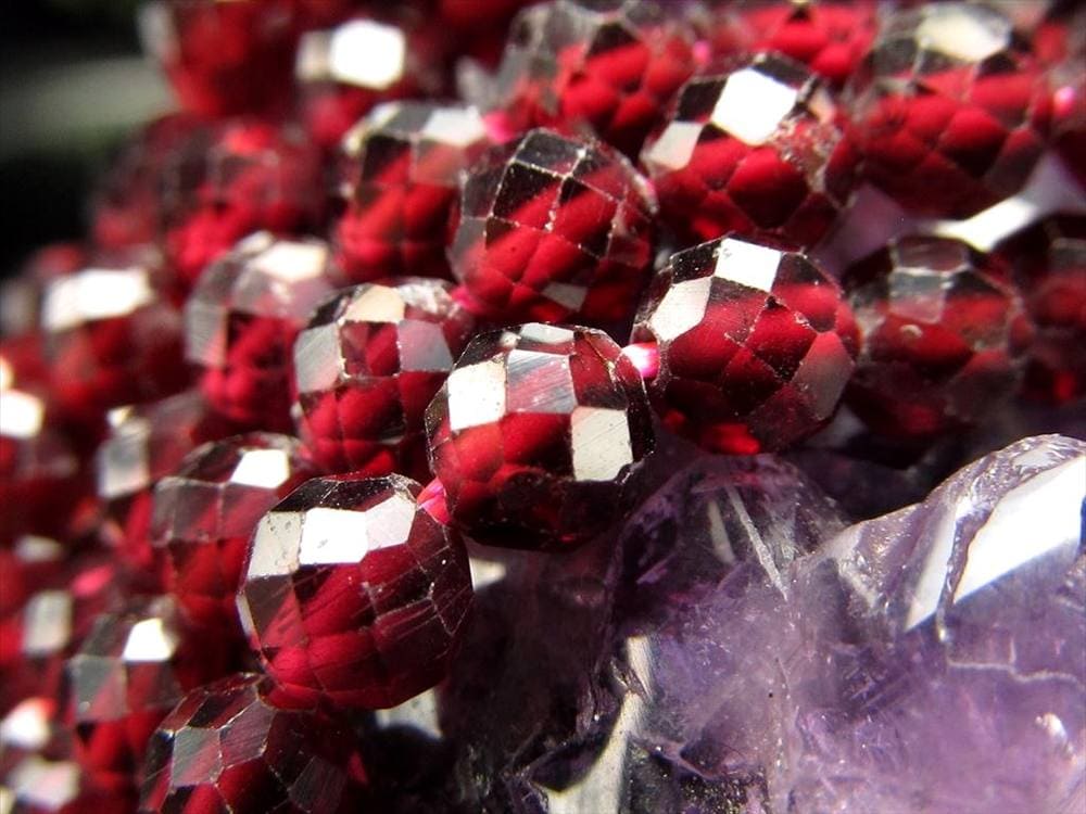 ガーネット,柘榴石,カット,ビーズ連,連材