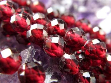 ガーネット,柘榴石,カット,ビーズ連,連材