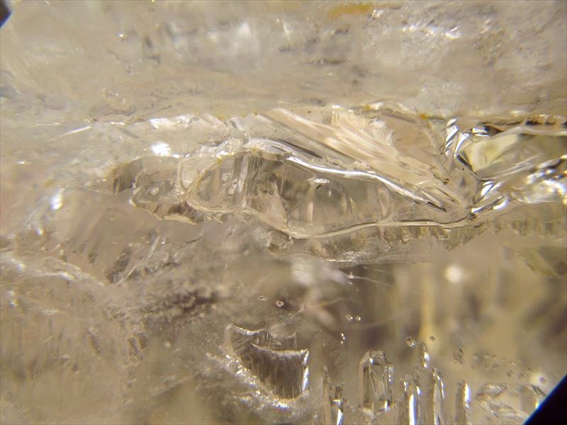 ☆【動画有り】☆芸術的な虹入り巨大水晶エレスチャルポイント