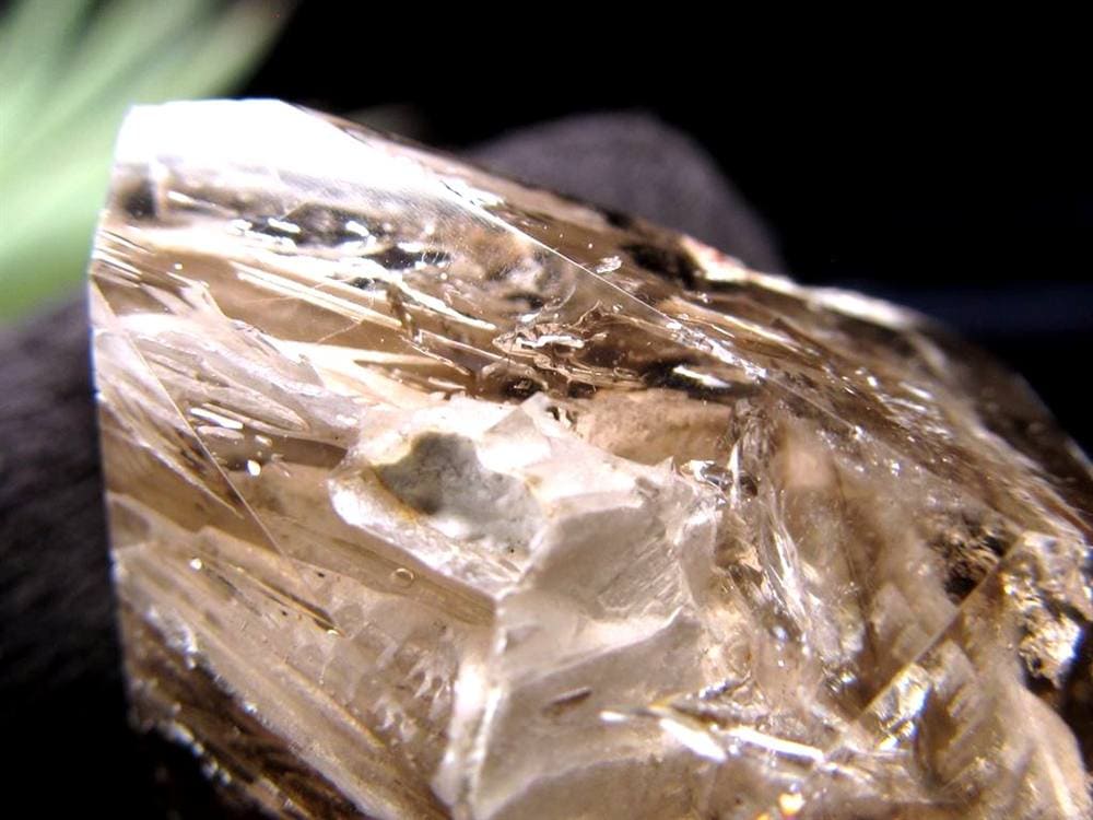 水入り水晶 エレスチャル 原石 置物 エンハイドクォーツ