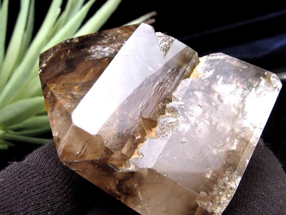 水入り水晶 エレスチャル 原石 置物 エンハイドクォーツ
