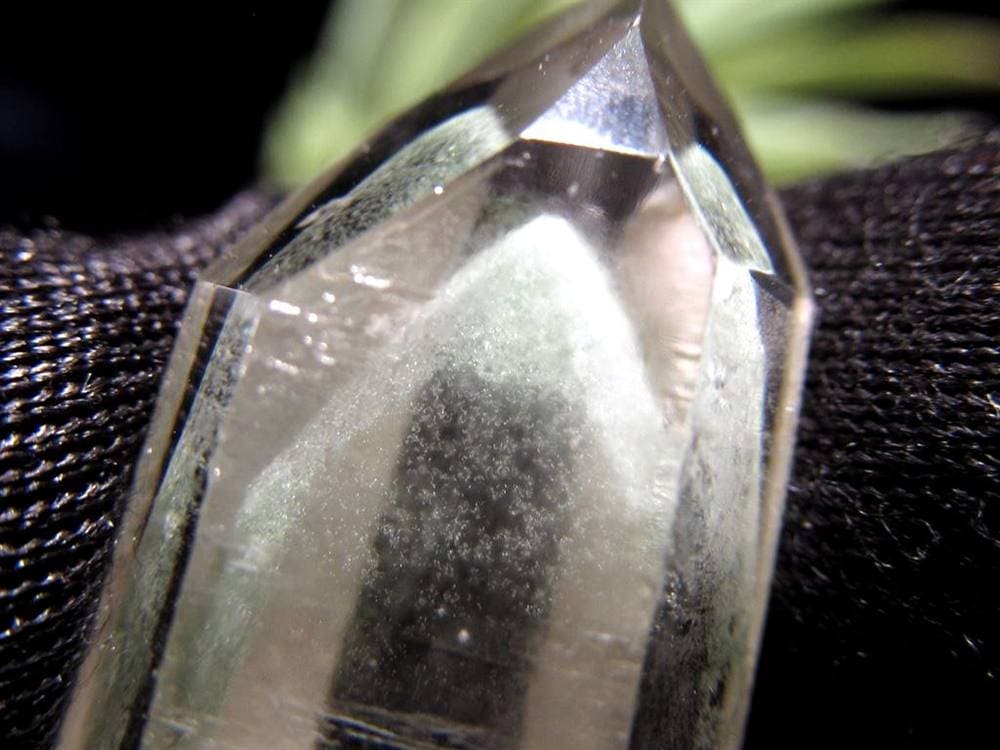 水晶ポイント 水晶 クリスタル ファントム水晶 山入り水晶 ファントムクォーツ
