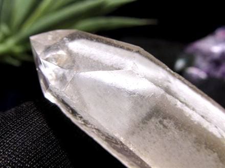 水晶ポイント 水晶 クリスタル ファントム水晶 山入り水晶 ファントムクォーツ
