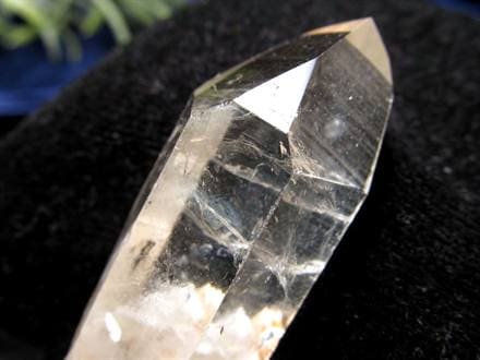 水晶ポイント 水晶 クリスタル ファントム水晶 山入り水晶 ファントムクォーツ