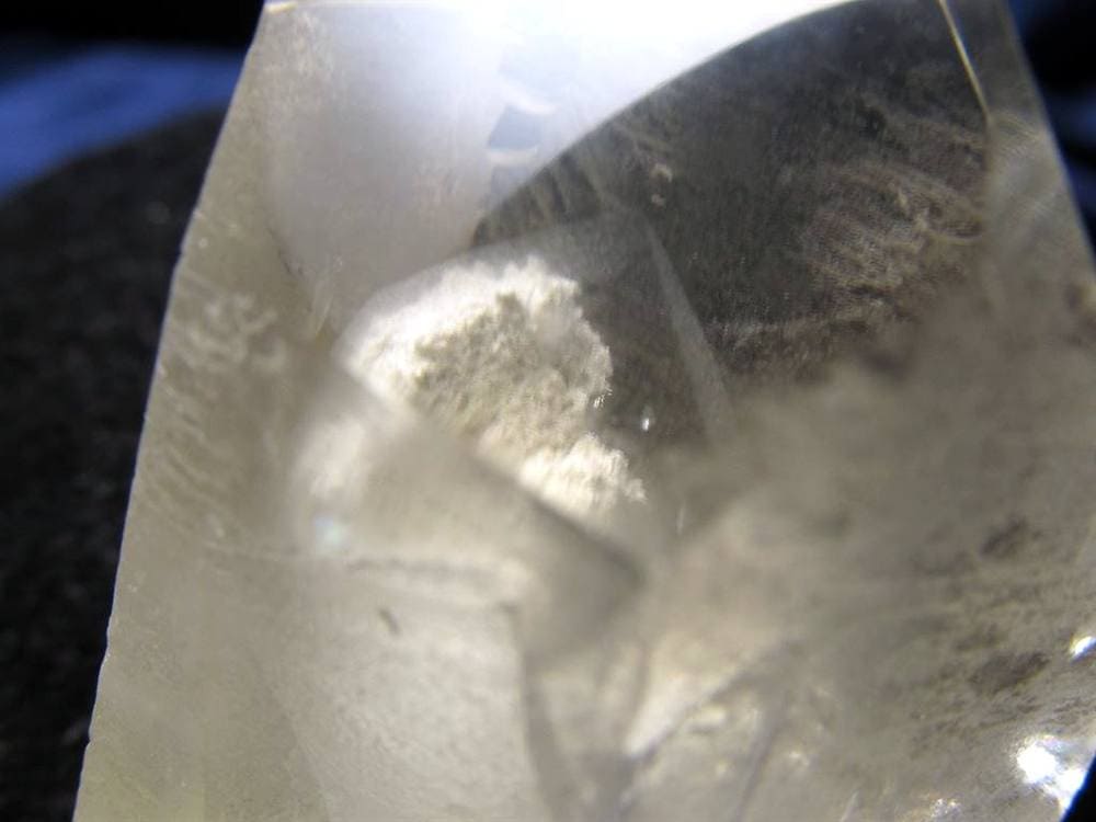 水晶ポイント 水晶 クリスタル ファントム水晶 山入り水晶 ファントムクォーツ