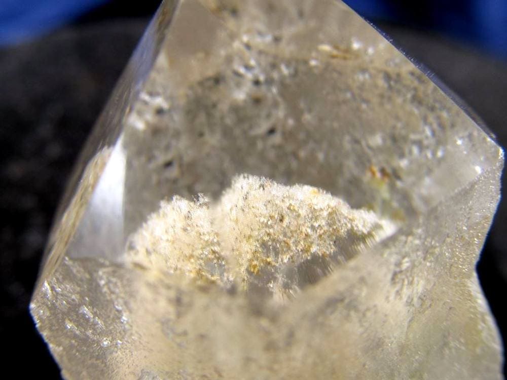 水晶ポイント 水晶 クリスタル ファントム水晶 山入り水晶 ファントムクォーツ