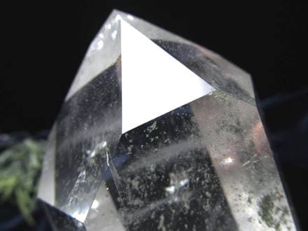 水晶ポイント 水晶 クリスタル ファントム水晶 山入り水晶 ファントムクォーツ