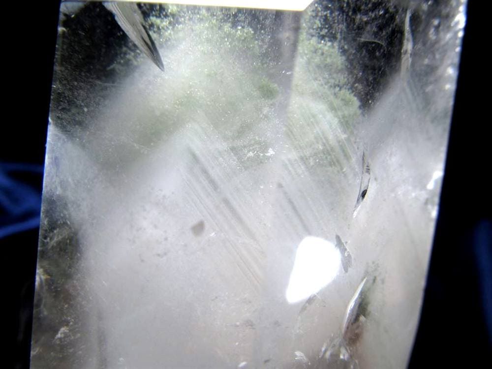 水晶ポイント 水晶 クリスタル ファントム水晶 山入り水晶 ファントムクォーツ