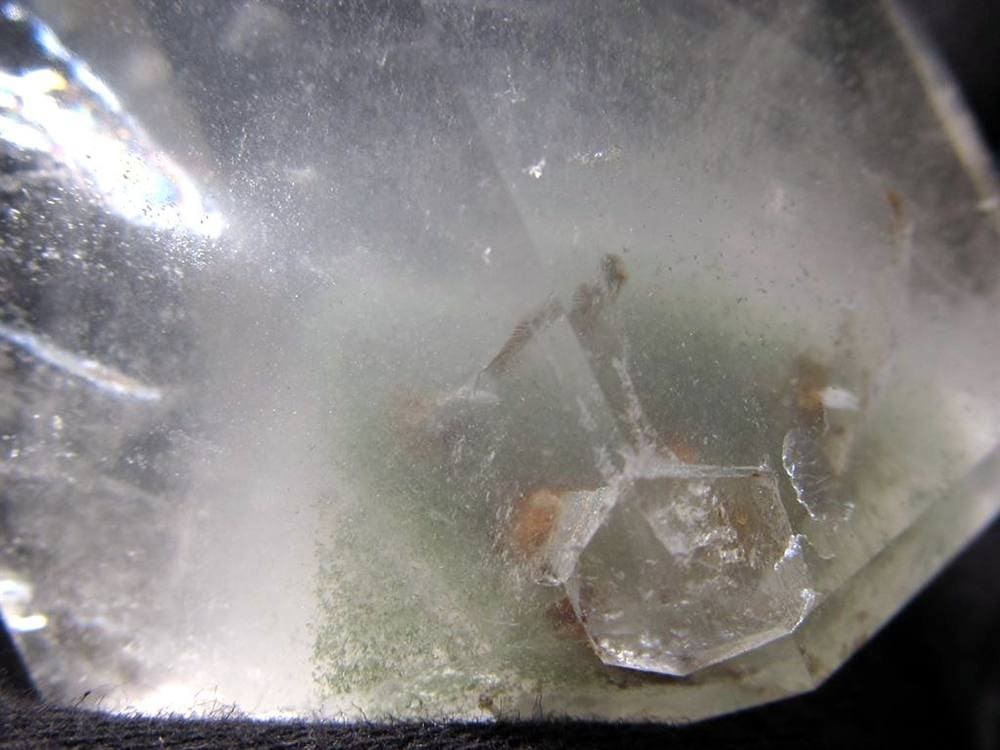 水晶 ファントム水晶 ポイント クリスタル 山入り水晶