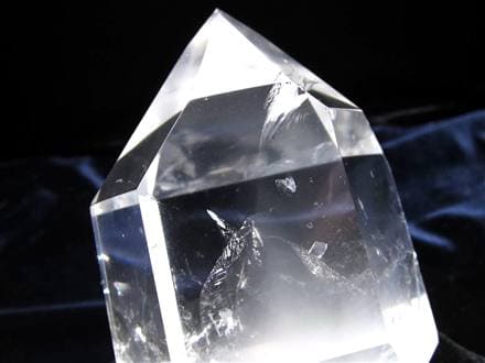 水晶 ファントム水晶 ポイント クリスタル 山入り水晶