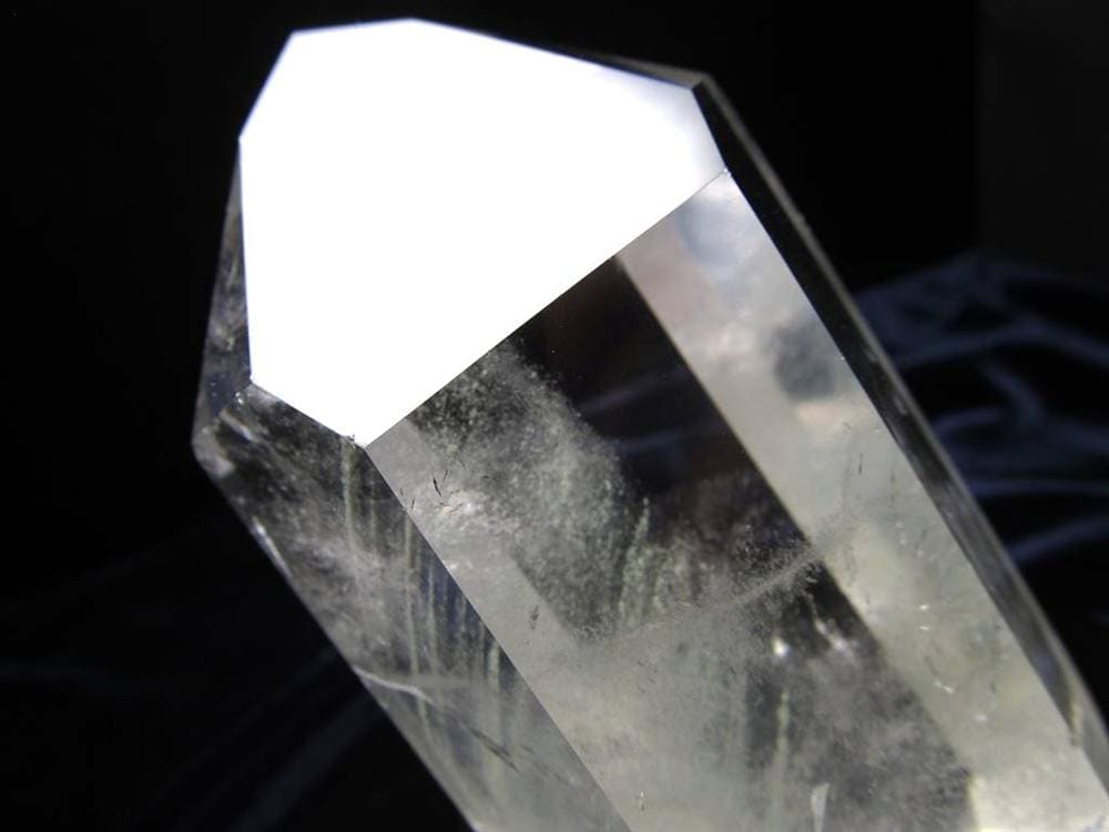 水晶 ファントム水晶 ポイント クリスタル 山入り水晶