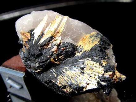 ゴールドルチル ヘマタイト 原石 母岩付き 金運