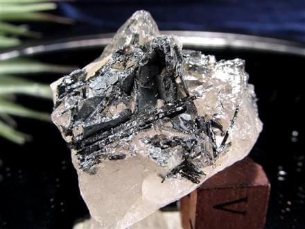 ゴールドルチル ヘマタイト 原石 母岩付き 金運